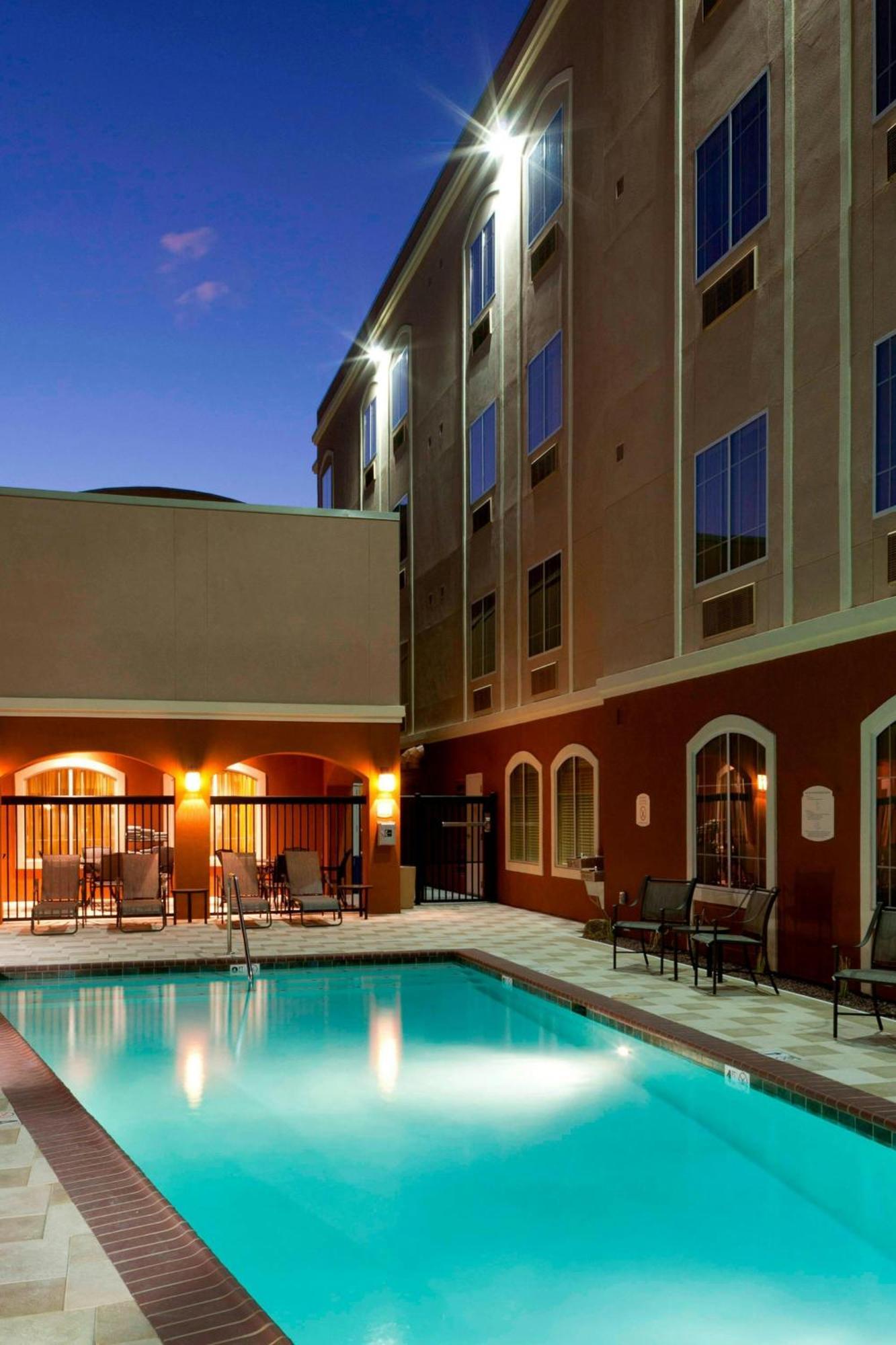 Towneplace Suites By Marriott Tucson Williams Centre Exterior foto